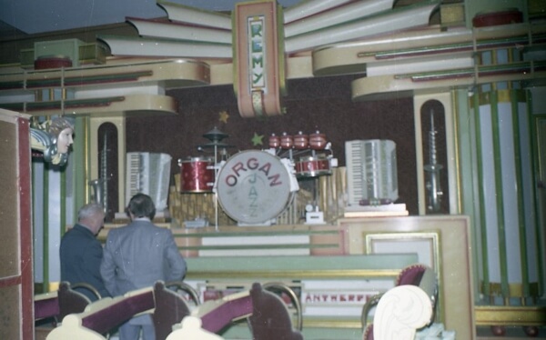 'Remy', a Mortier dance organ rebuilt by Decap, in the workshop of Arthur Prinsen in 1981